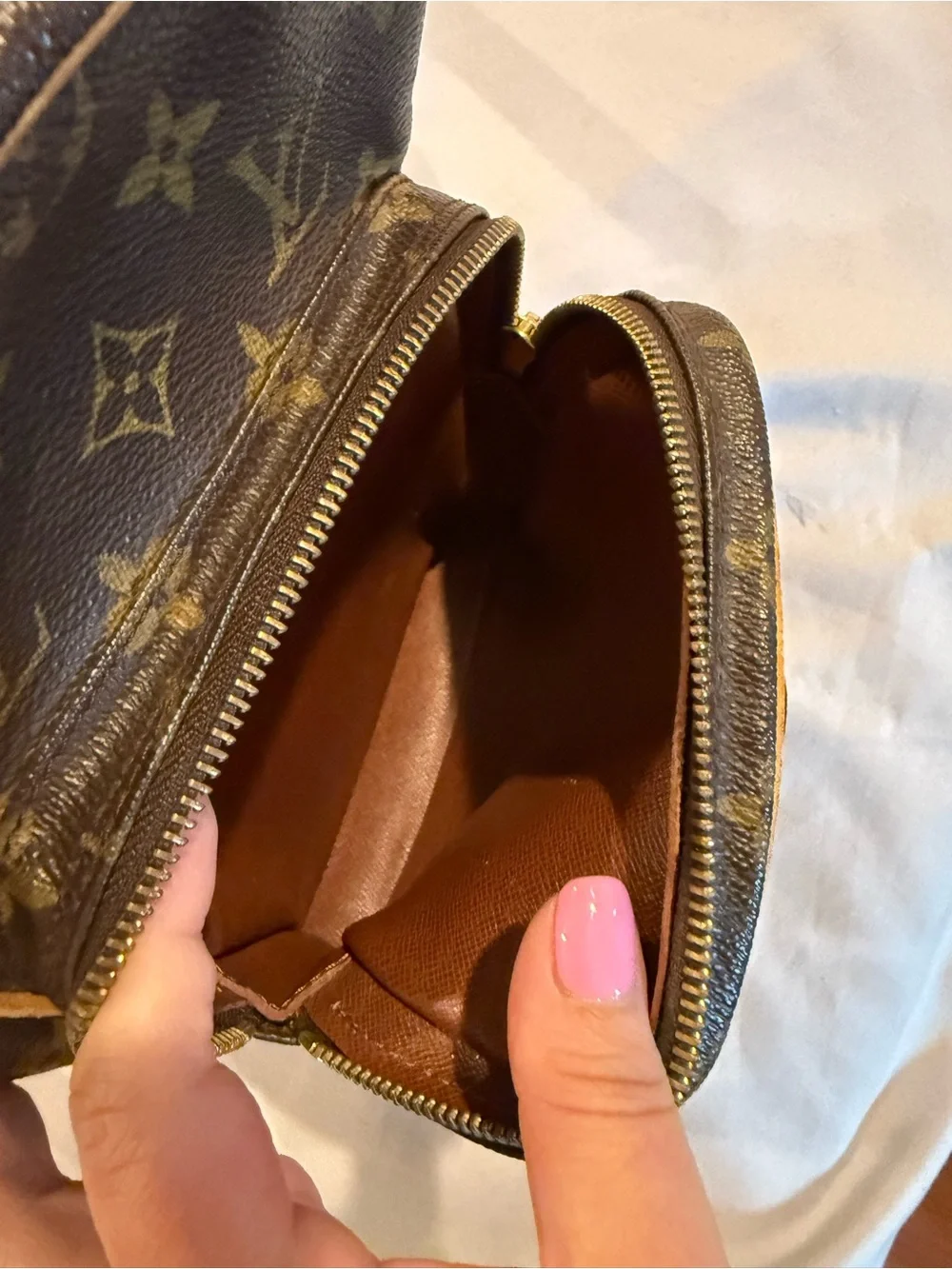 Louis Vuitton iconic louis